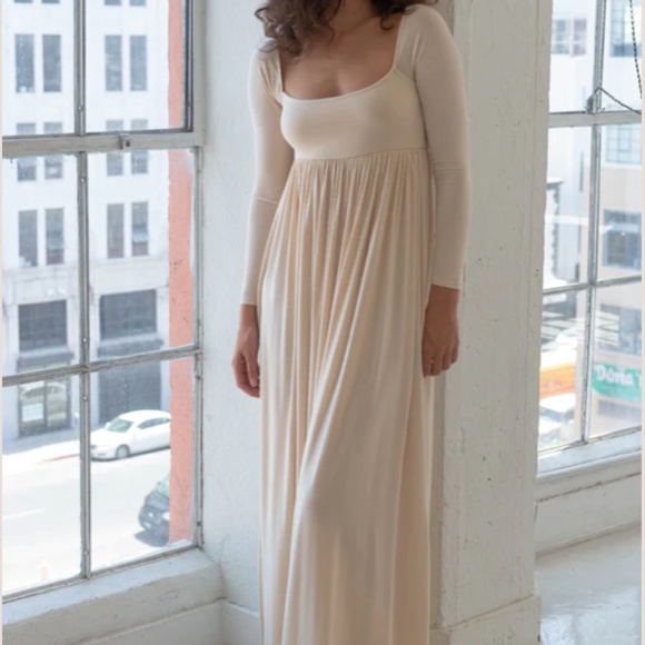 Rachel pally Isa long sleeve maternity maxi dress - Picture 4 of 4